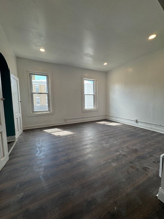Foto del edificio - 4133 Pennsgrove St