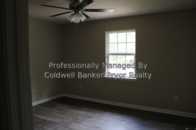 Foto del edificio - 328 Mulberry Ave