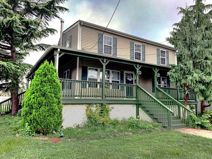 131 La Monte Ave Unit 2, Bound Brook, NJ 08805 Apartment for Rent in