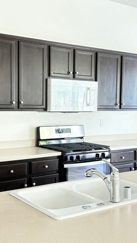 Building Photo - 9175 Pinyon Point Ct