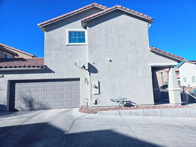 Foto del edificio - Northwest Sky Canyon Area.