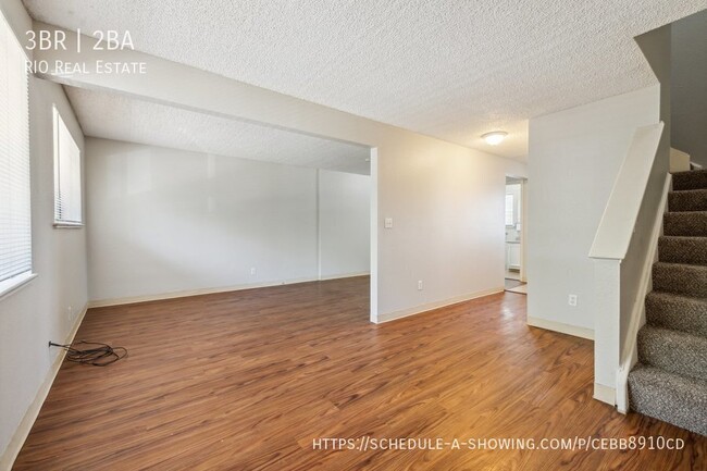 Foto del edificio - 2110 N Williams St