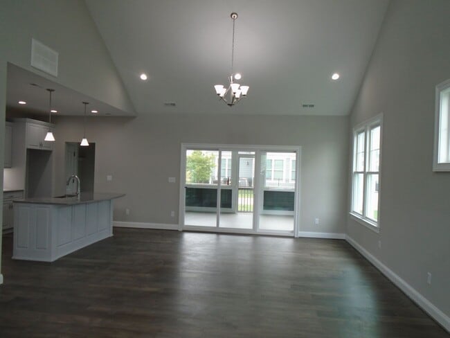 Building Photo - Parkside at Bennetts Creek