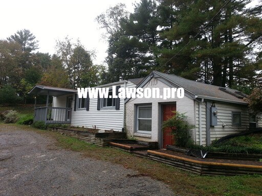 Building Photo - 2745 McVitty Rd