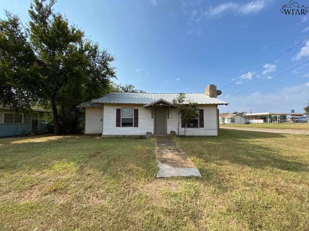 202 E Plum St, Archer City, TX 76351 House Rental in Archer City, TX