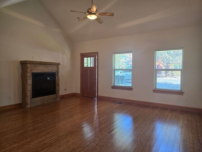 Foto del edificio - Live in Downtown Sisters Oregon