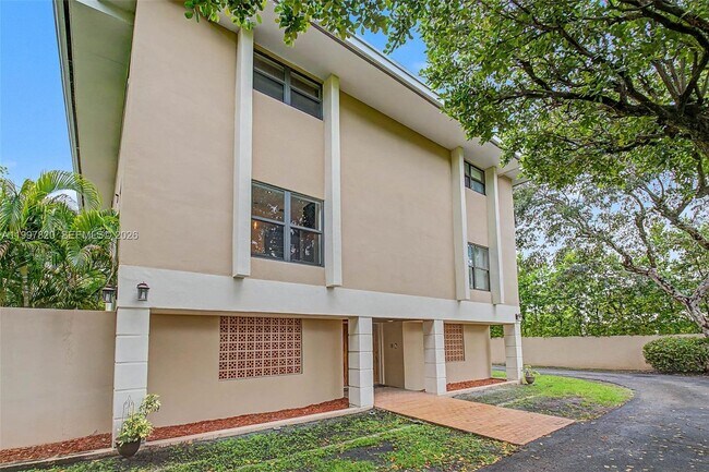 Foto del edificio - 2000 Brickell Ave