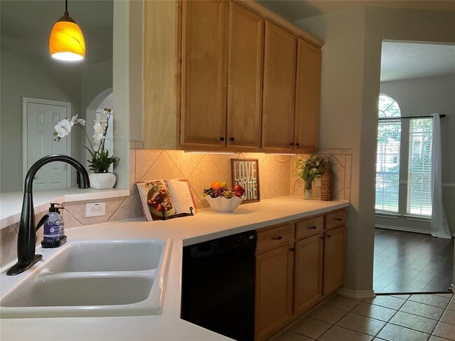 Foto del edificio - 10 Heron Hollow Ct