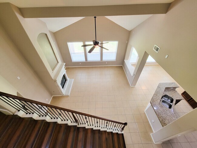 Foto del edificio - 20931 Flower Croft Ct