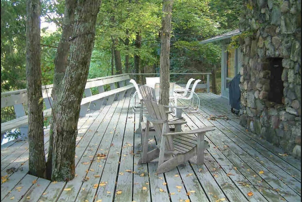 Foto del edificio - Private Pondfront Retreat on 24+ Acres wit...