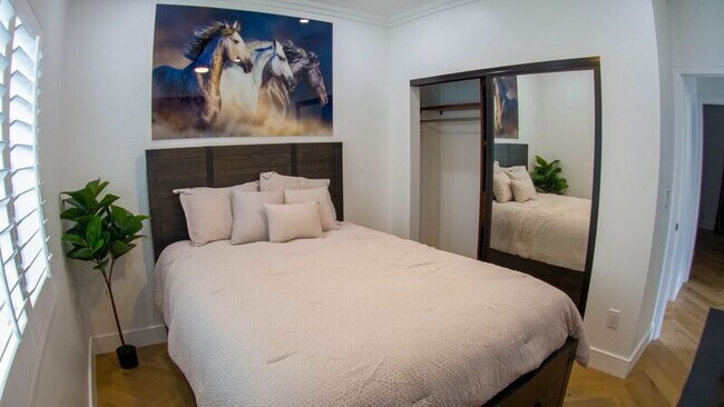 Building Photo - 1646 Brightside Ave