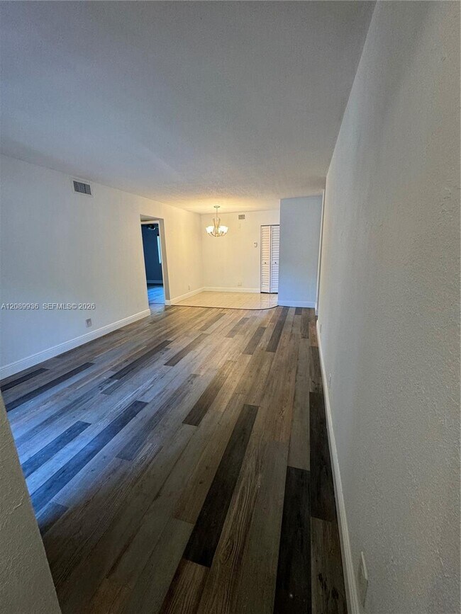 Foto del edificio - 1541 S Ocean Blvd
