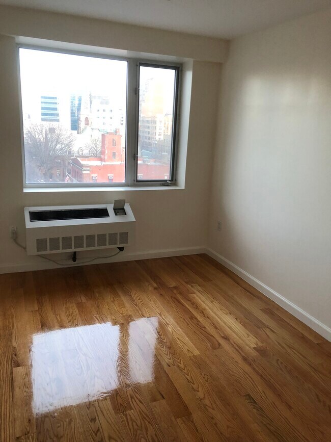 3720 Prince St Unit 6E, Flushing, NY 11354 Condo for Rent in Flushing