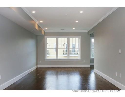 Foto del edificio - 323 W Fourth St