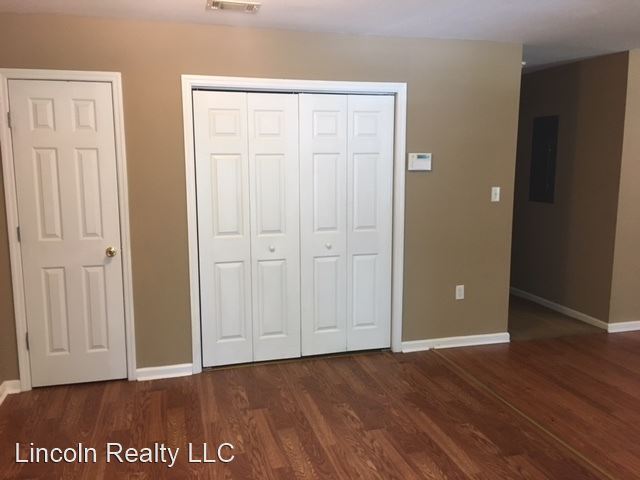 Building Photo - 1408 Baymeadows Dr