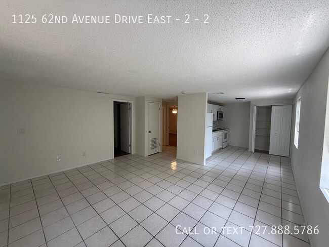 Building Photo - 1125 62nd Ave Dr E