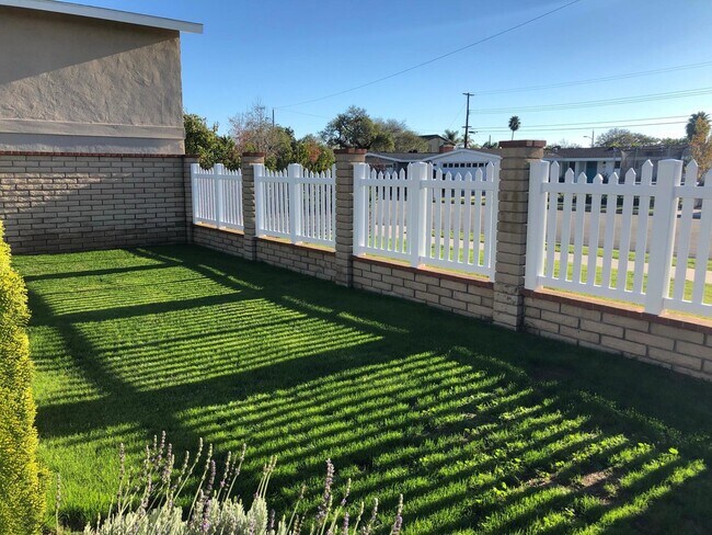 Foto del edificio - 334 Alva Ln