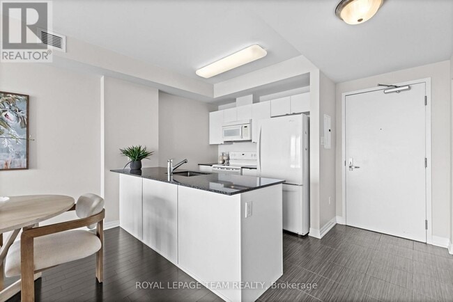 Photo du bâtiment - 90 Landry St