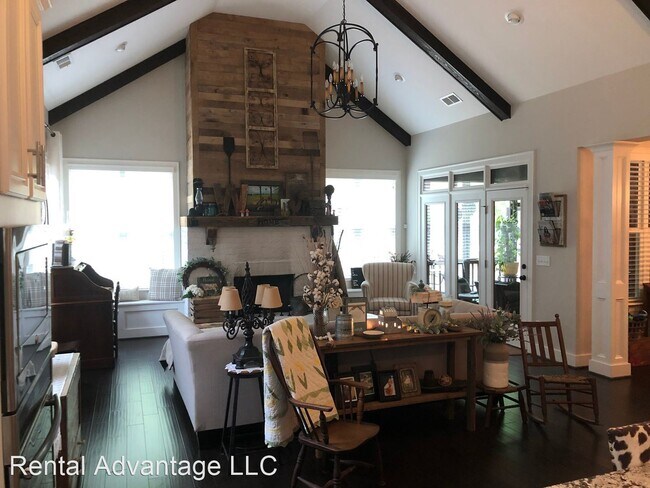 Building Photo - 4 br, 4 bath House - 4754 McGill Ct