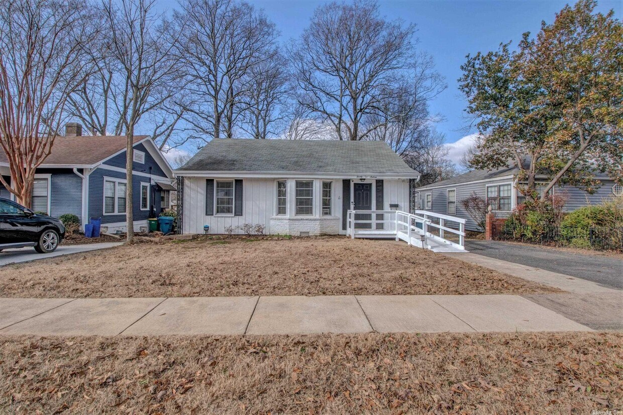 2216 N Arthur St, Little Rock, AR 72207 House for Rent in Little Rock