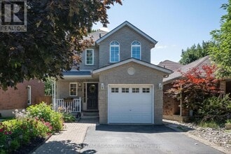 Building Photo - 87 Boulder Crescent