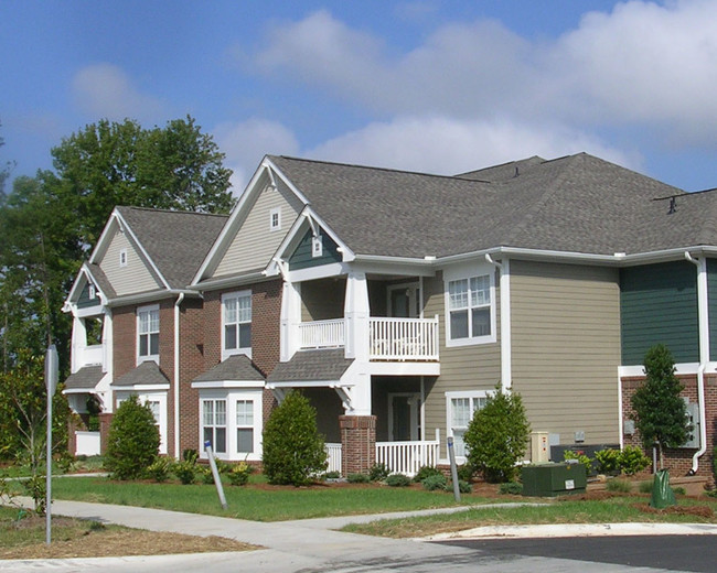 Fachada de Springfield Gardens Apartments - Springfield Gardens Apartments