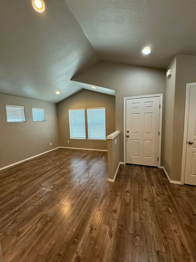 Foto del edificio - 995 S Goshen-Divide Hwy