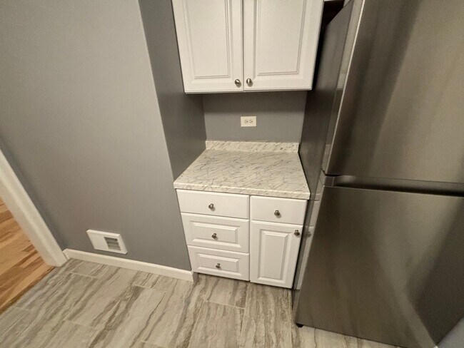 Foto del edificio - Remodeled Ground Level Condo off Rivermont