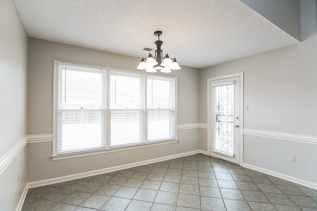 Building Photo - 8684 Leaf Manor Cove