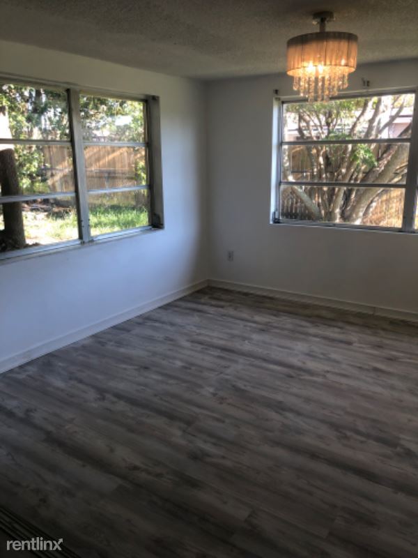 Foto del edificio - 3 br, 2 bath House - 4316 Newbury Dr
