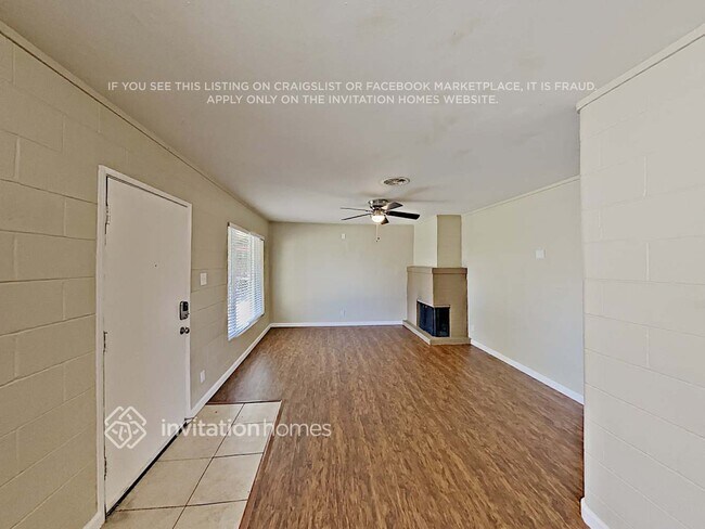 Foto del edificio - 3354 Horseshoe Dr