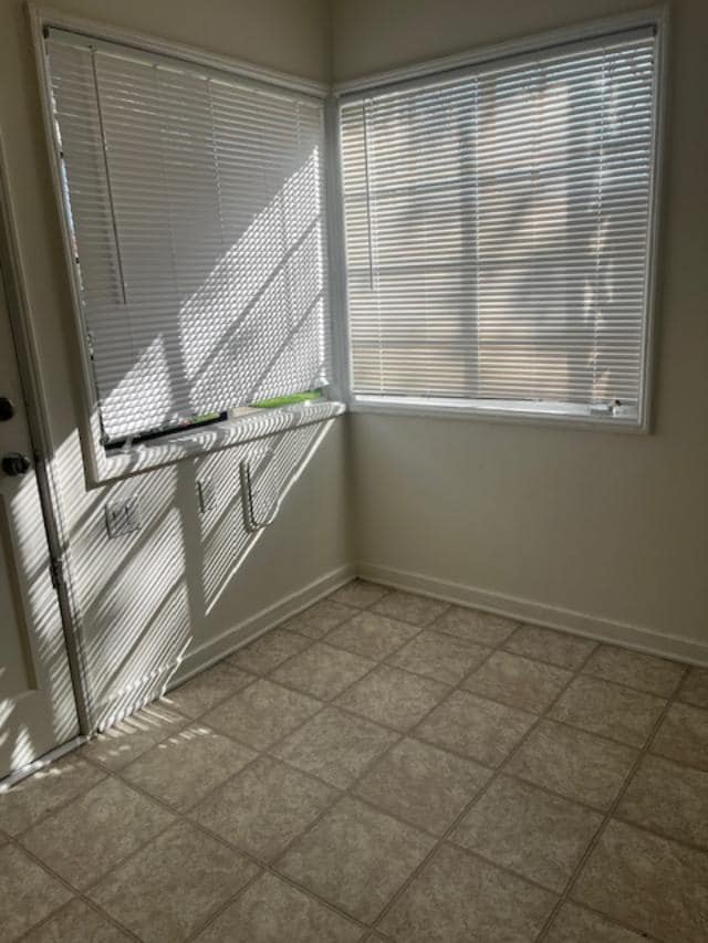 Foto del edificio - 10913 Moorpark St