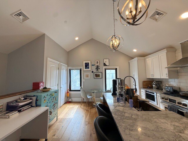 Foto del edificio - 3 Village St