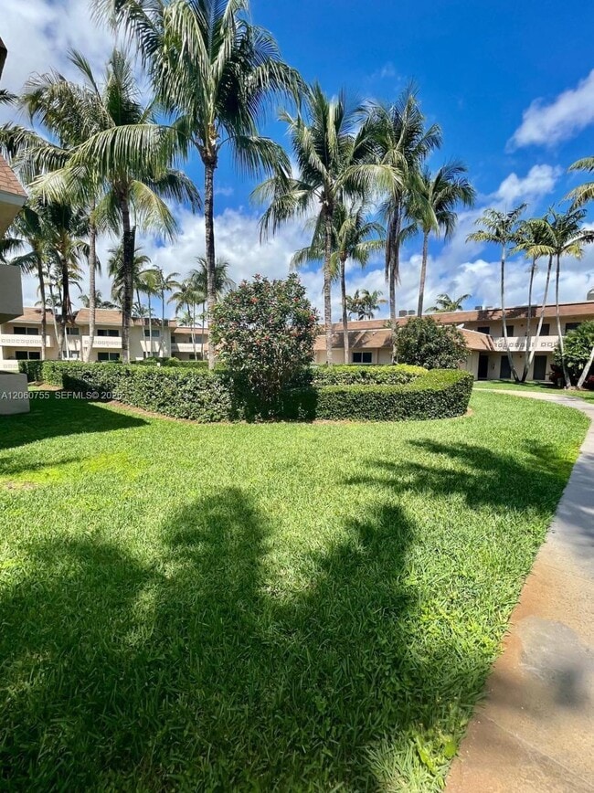 Building Photo - 14500 SW 88th Ave