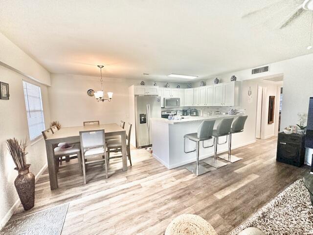 Building Photo - 209 Brighton E