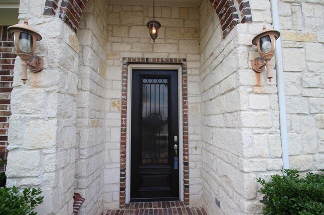 Foto del edificio - 9861 Chamber Hall Dr