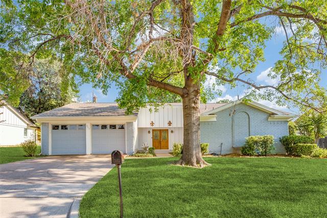 Foto principal - 905 Stratford Dr