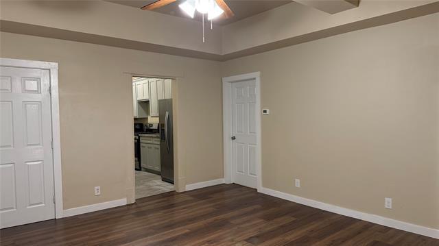 Foto del edificio - 5208 East Side Ave