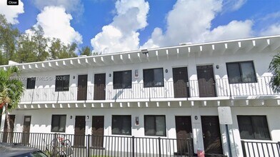 Building Photo - 1405 NW 2nd Ave