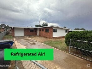 Building Photo - 5113 Trew Ct