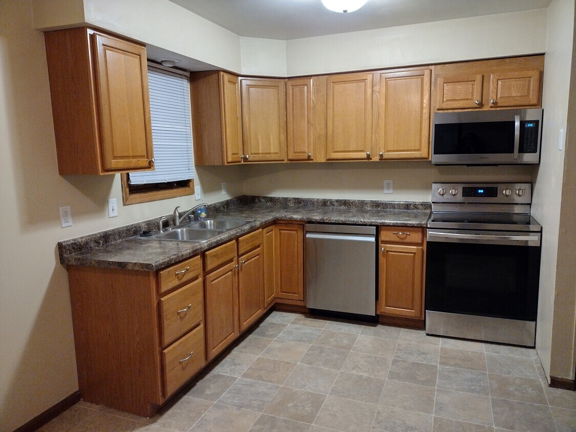 Foto principal - 908 N Bird St