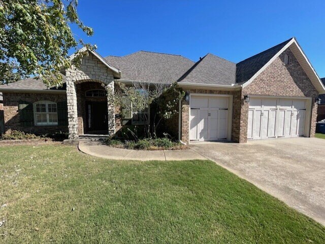 Photo - 3909 SW Sycamore St Apartment