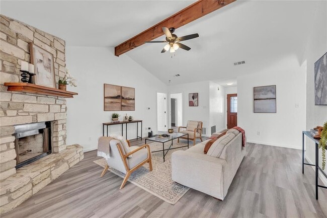 Building Photo - 1800 Tamra Ct