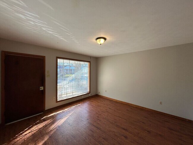 Foto del edificio - 3741 Marvin St
