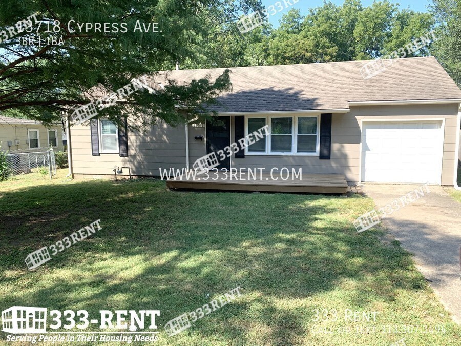 13718 Cypress Ave, Grandview, MO 64030 House Rental in Grandview, MO
