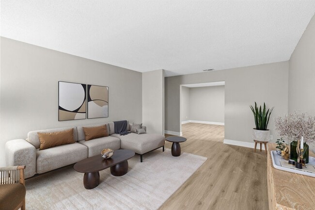 Interior Photo - Live Elevated at Skyland Pointe – Tuscaloo...