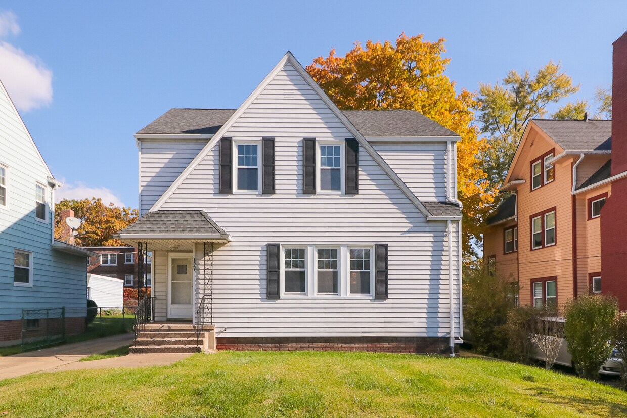 3549 Stoer Rd, Shaker Heights, OH 44122 House Rental in Shaker Heights, OH
