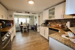Building Photo - 126 Rhinecliff St