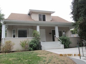 Building Photo - 8525 SE 16th Ave