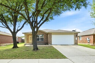 Building Photo - 3357 Pioneer Crossing Dr